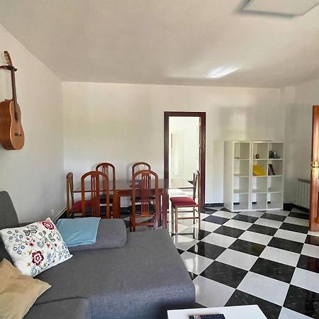 Casa Con Jardin En Ogijares 빌라 외부 사진