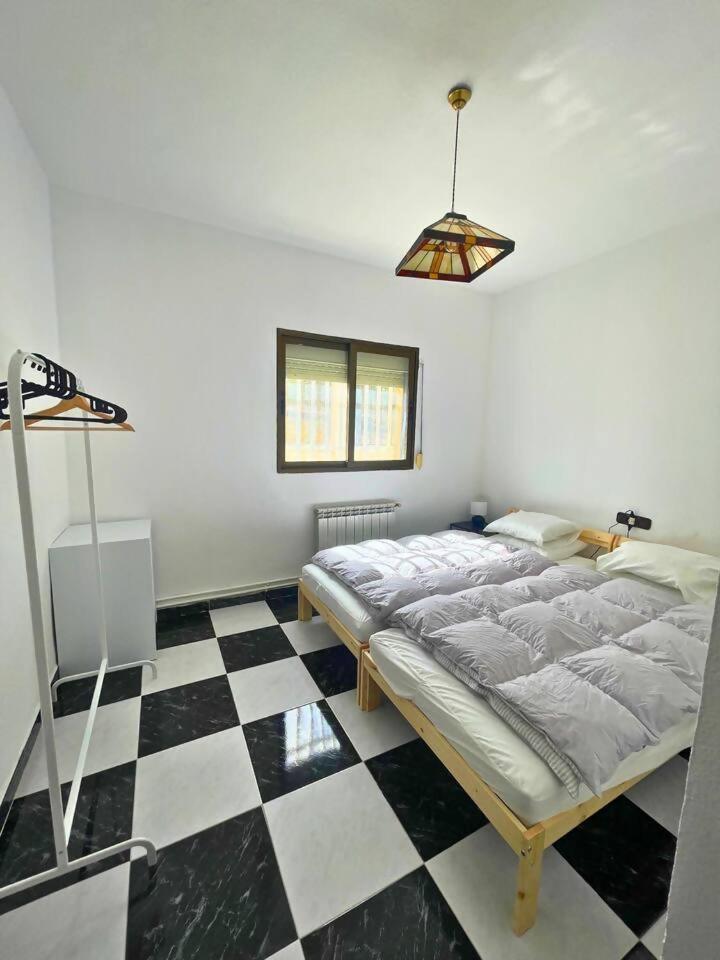 Casa Con Jardin En Ogijares 빌라 외부 사진