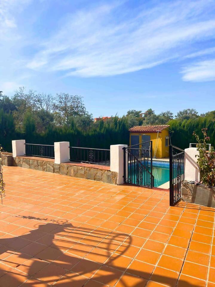 Casa Con Jardin En Ogijares 빌라 외부 사진