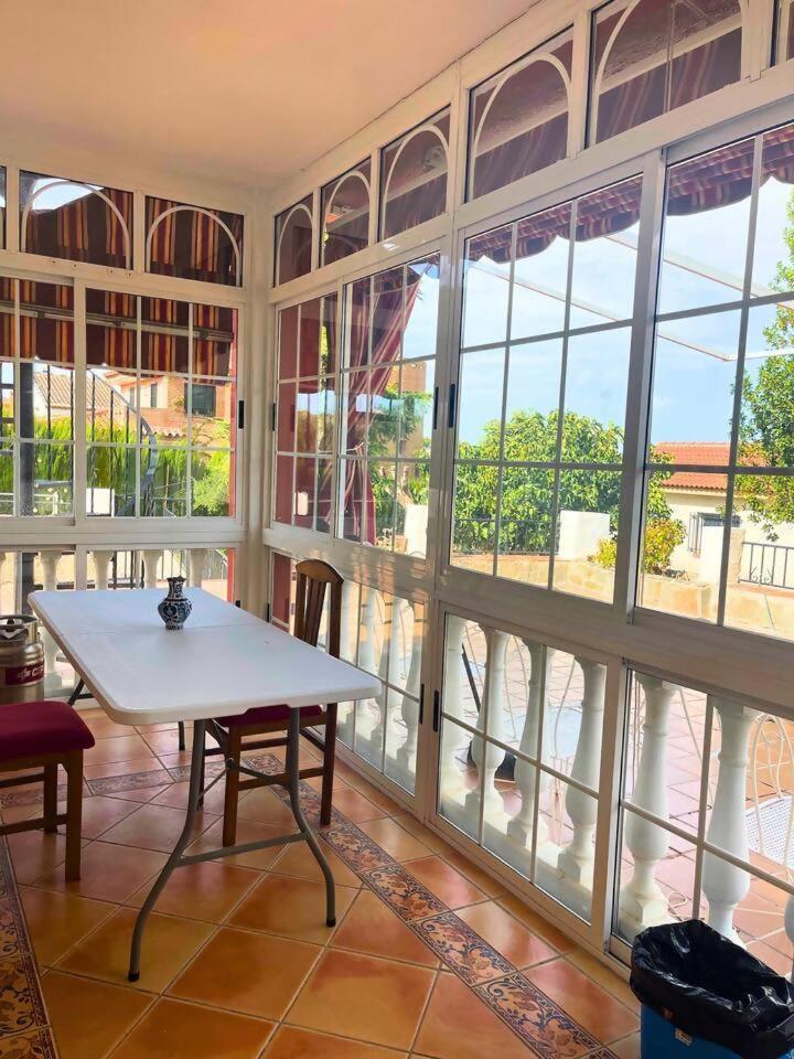 Casa Con Jardin En Ogijares 빌라 외부 사진